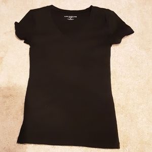 NWOT Black Ann Taylor V-neck Small shirt